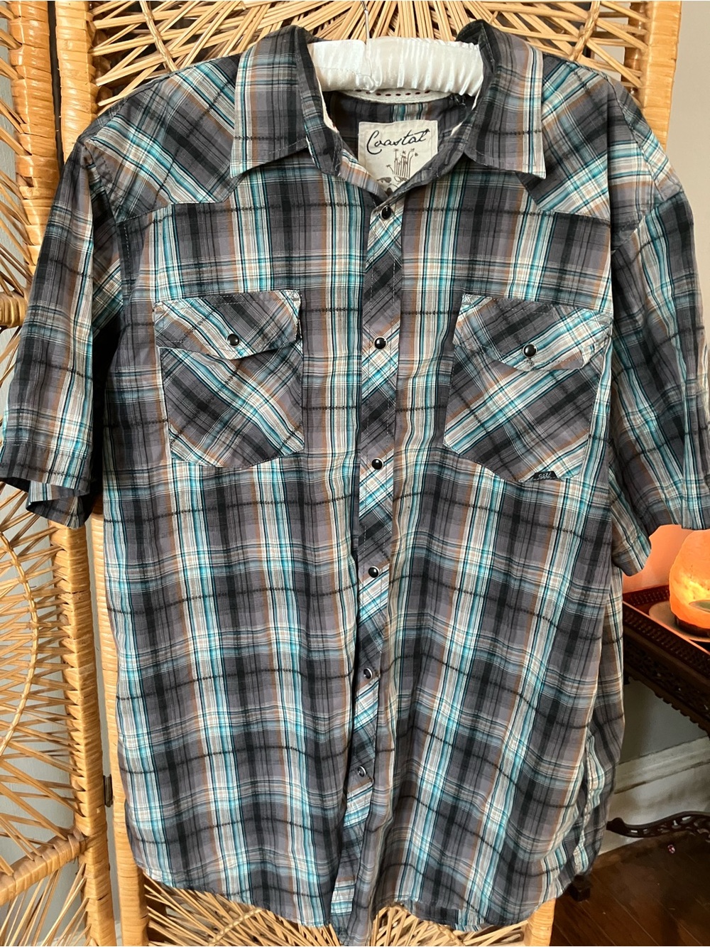 Coastal Men's Short-Sleeve Plaid Button-Down Shirt in Teal and Gray